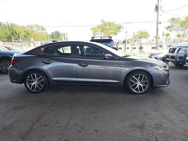 2021 Acura ILX w/Premium