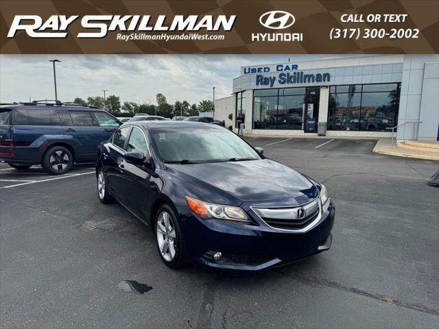 2013 Acura ILX 2.0L w/Premium