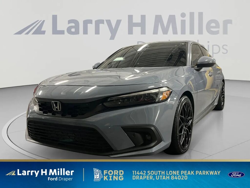 2023 Honda Civic Sport Touring — photo 1 of 13