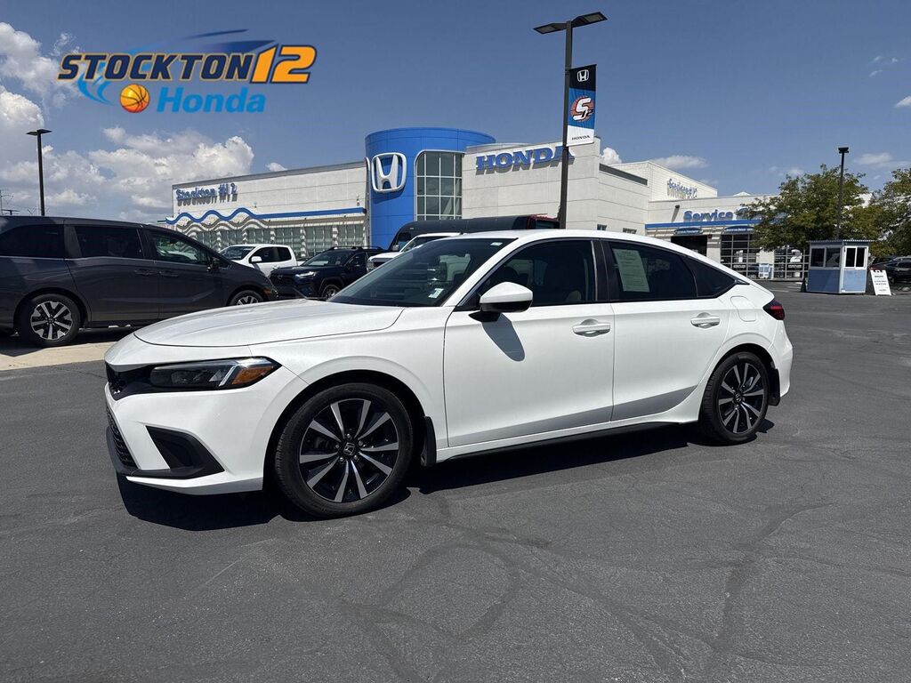 2024 Honda Civic EX-L — photo 1 of 13