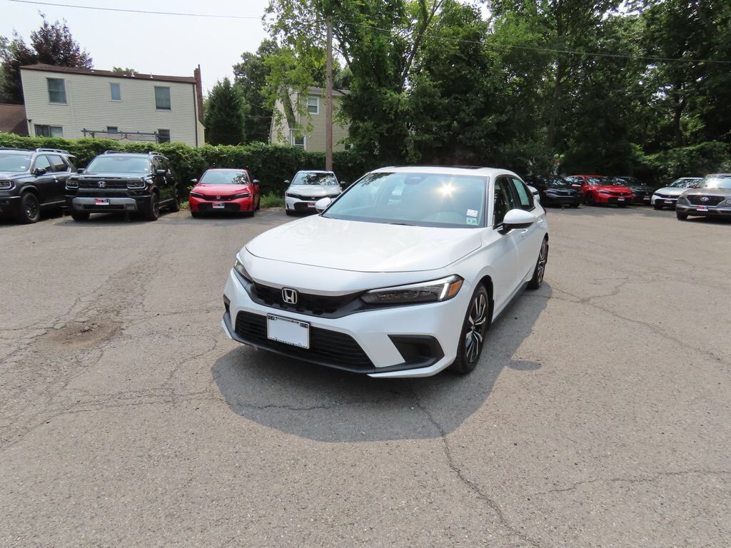 2024 Honda Civic Hatchback 1.5T EX-L — photo 1 of 7