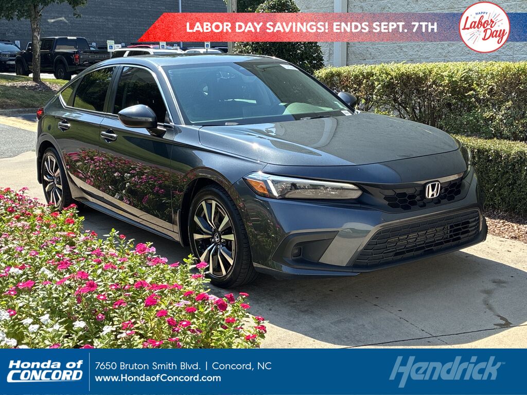 2024 Honda Civic Hatchback 1.5T EX-L — photo 1 of 7