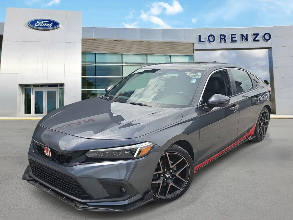 2023 Honda Civic Sport Touring — photo 1 of 13