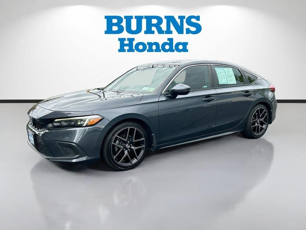2022 Honda Civic Sport Touring — photo 1 of 13