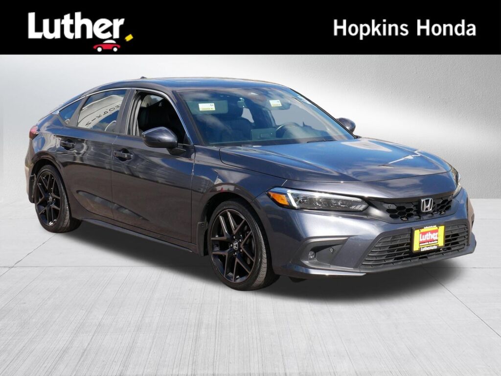 2023 Honda Civic Sport Touring — photo 1 of 13