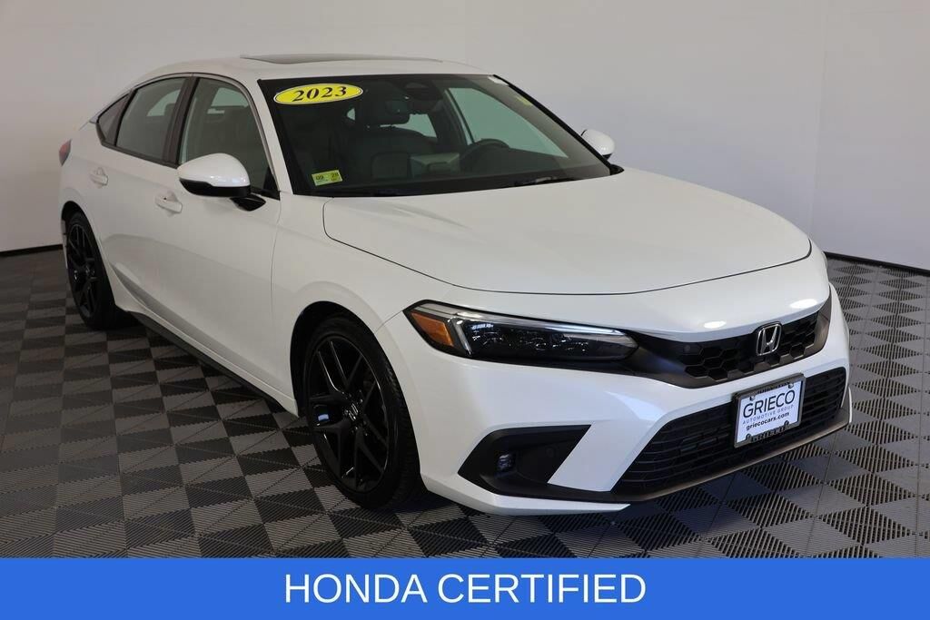 2023 Honda Civic Sport Touring — photo 1 of 13