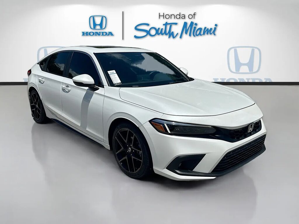 2024 Honda Civic Sport Touring — photo 1 of 13