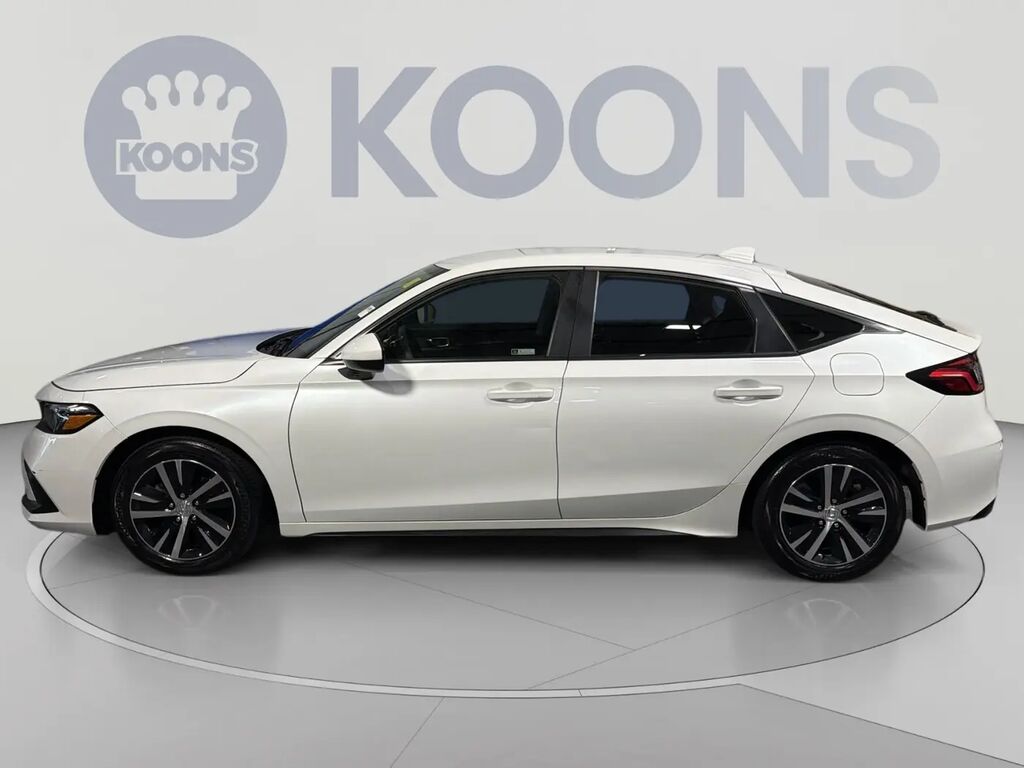2023 Honda Civic LX — photo 1 of 13