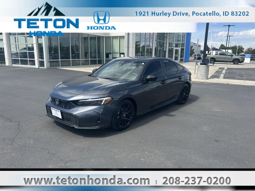 2025 Honda Civic Sport — photo 1 of 13