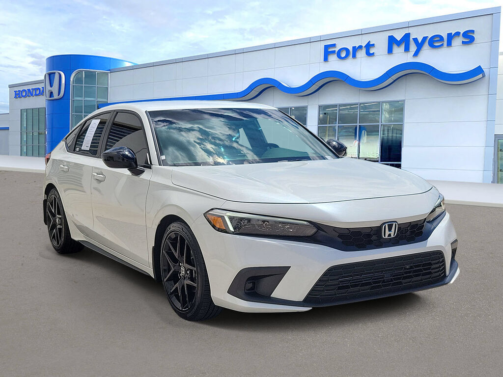 2024 Honda Civic Hatchback 2.0L SPORT — photo 1 of 7
