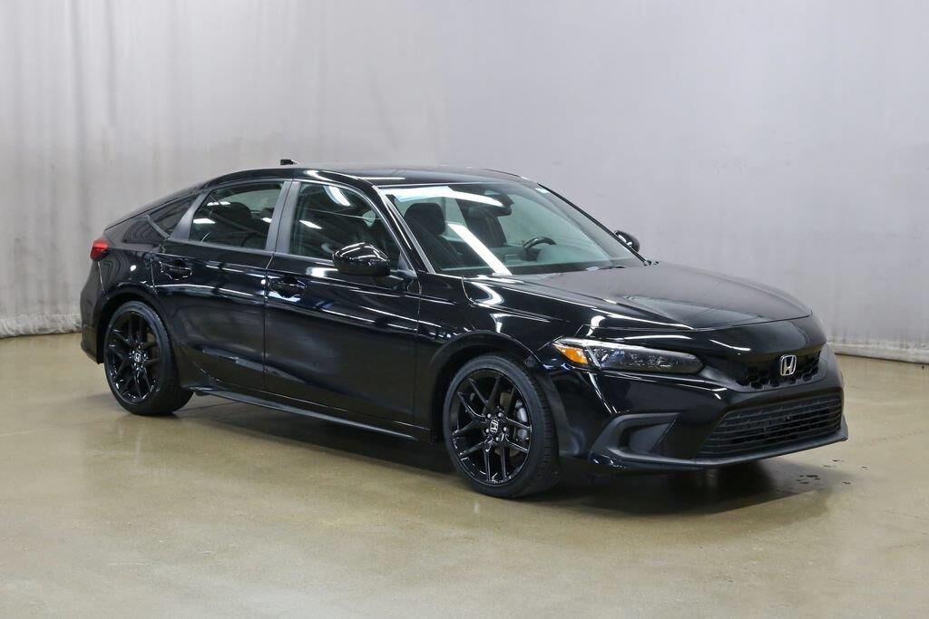 2024 Honda Civic Sport — photo 1 of 13
