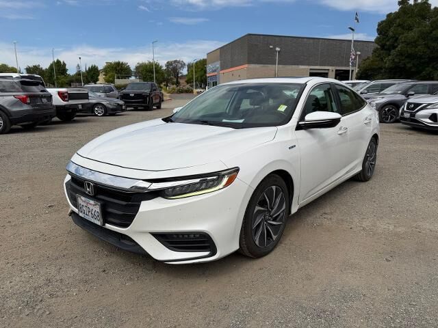 2019 Honda Insight Touring — photo 1 of 13