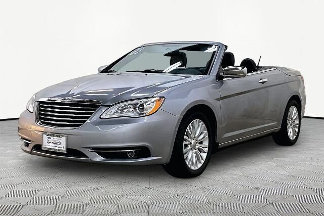 2013 Chrysler 200 Limited