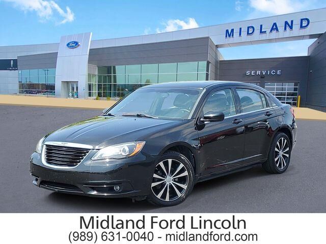 2013 Chrysler 200 Limited