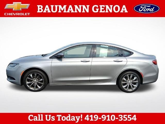 2015 Chrysler 200 S