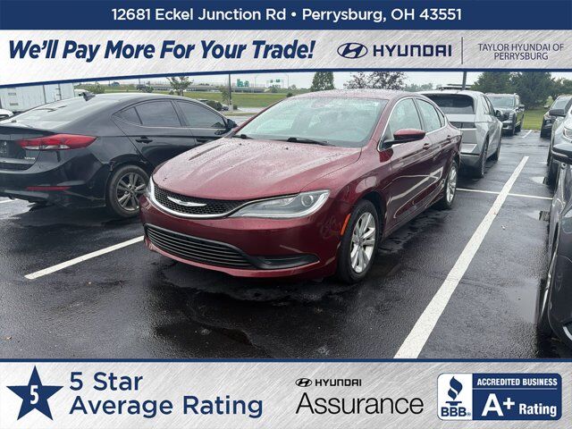 2017 Chrysler 200 Touring