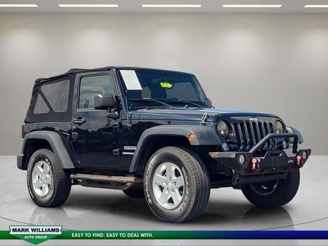2015 Jeep Wrangler Sport — photo 1 of 13