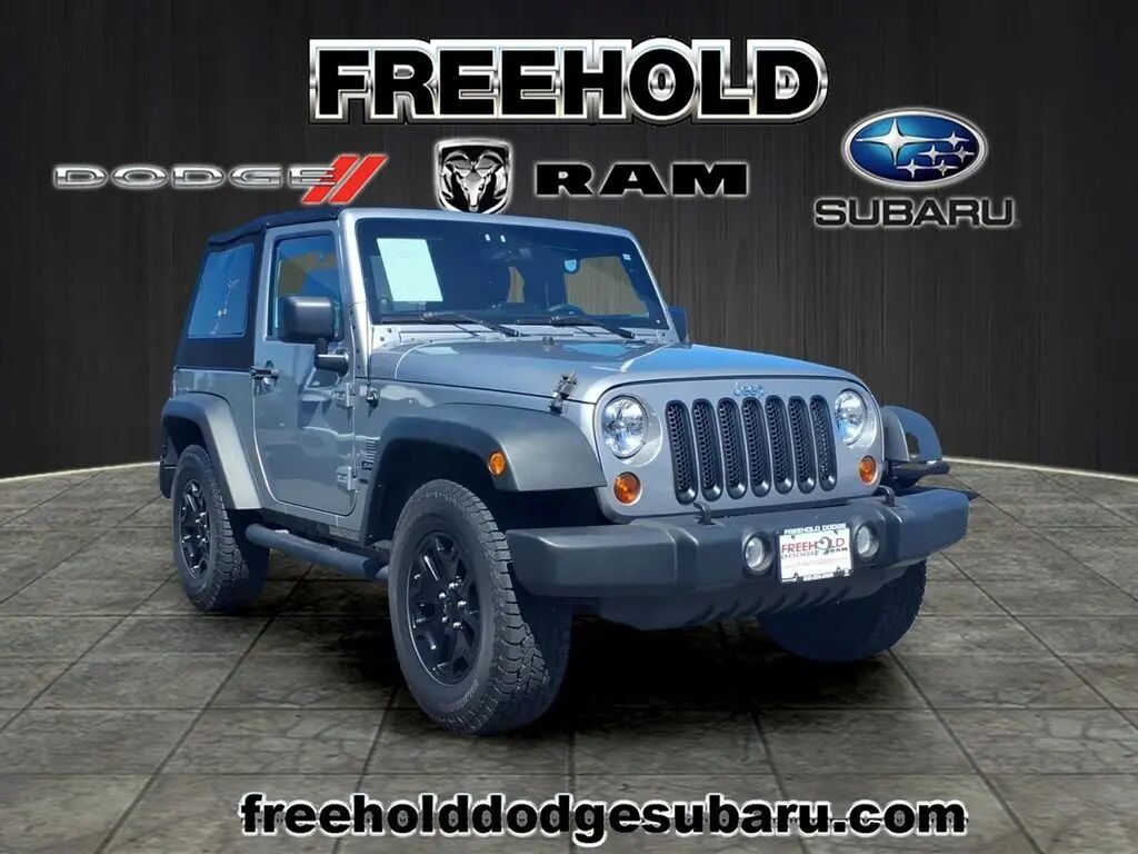 2013 Jeep Wrangler Sport — photo 1 of 13