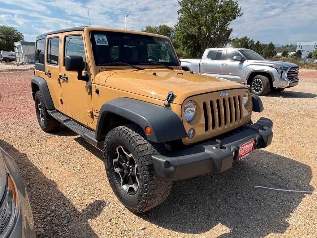2014 Jeep Wrangler Unlimited Sport — photo 1 of 13