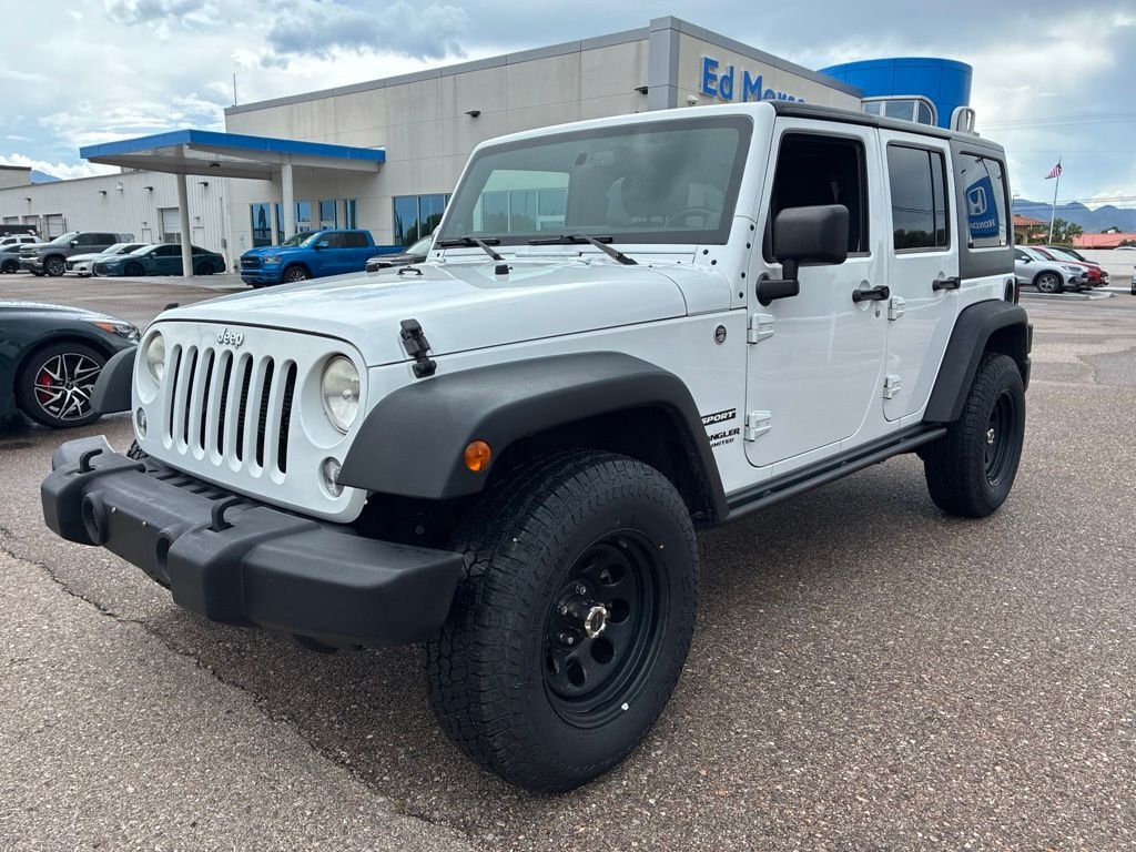 2014 Jeep Wrangler Unlimited Unlimited Sport — photo 1 of 13