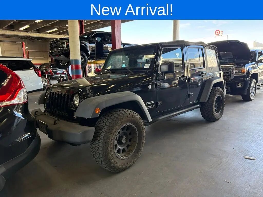 2015 Jeep Wrangler Unlimited Sport — photo 1 of 13
