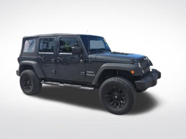 2017 Jeep Wrangler Unlimited Sport — photo 1 of 13