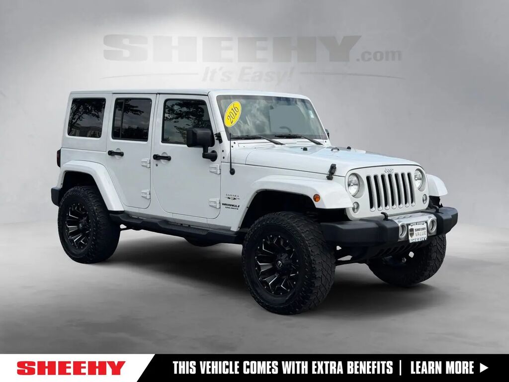 2016 Jeep Wrangler Unlimited Sahara — photo 1 of 13