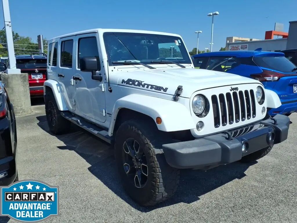 2017 Jeep Wrangler Unlimited Sahara — photo 1 of 6