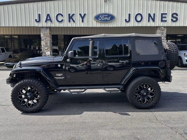 2015 Jeep Wrangler Unlimited Sahara