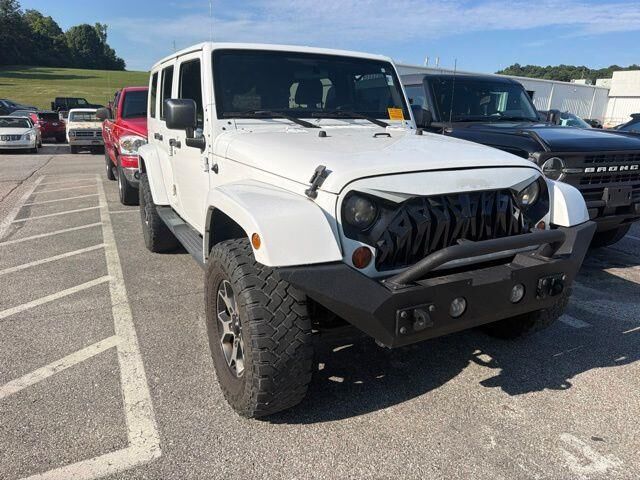 2012 Jeep Wrangler Unlimited Sahara