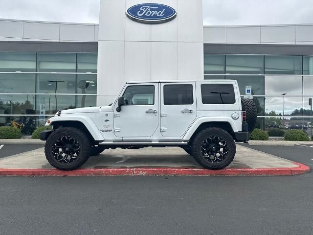 2014 Jeep Wrangler Unlimited Sahara