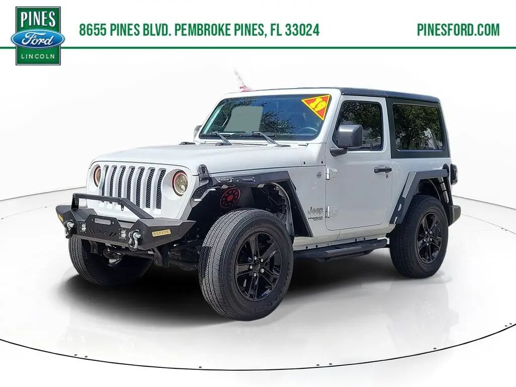 2019 Jeep Wrangler Sport — photo 1 of 13
