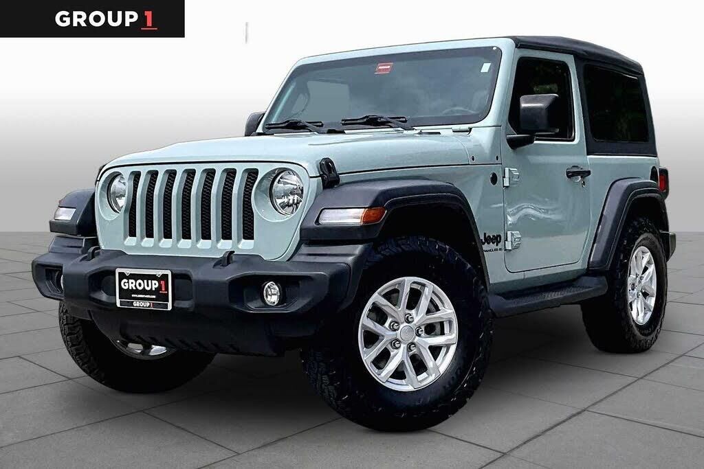 2023 Jeep Wrangler Sport — photo 1 of 1
