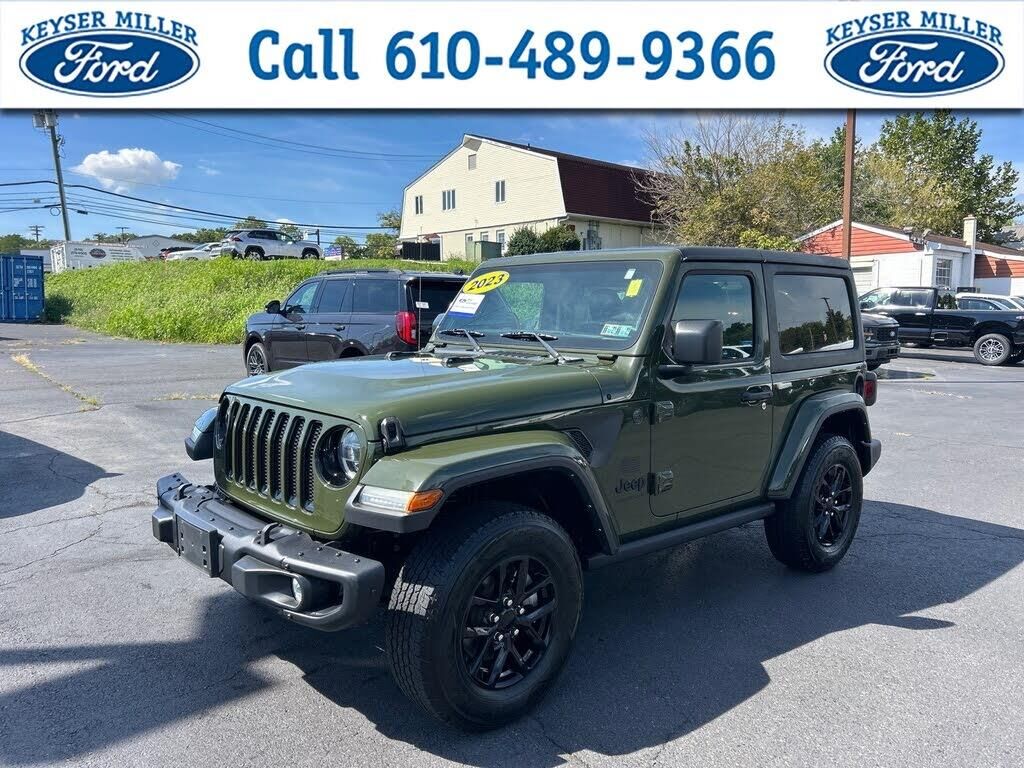 2023 Jeep Wrangler Sport — photo 1 of 1