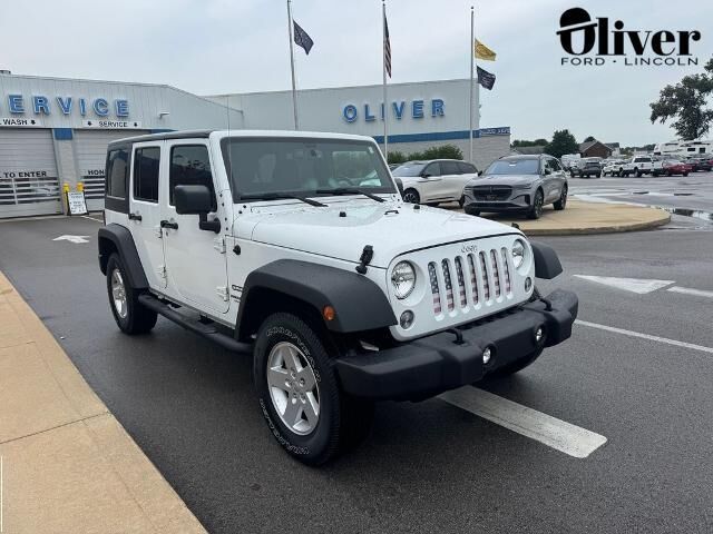 2017 Jeep Wrangler Unlimited Willys Wheeler W
