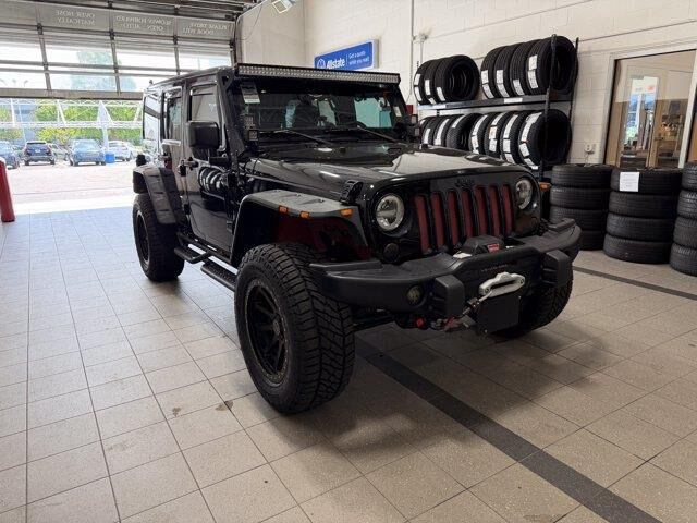 2016 Jeep Wrangler Unlimited Sahara