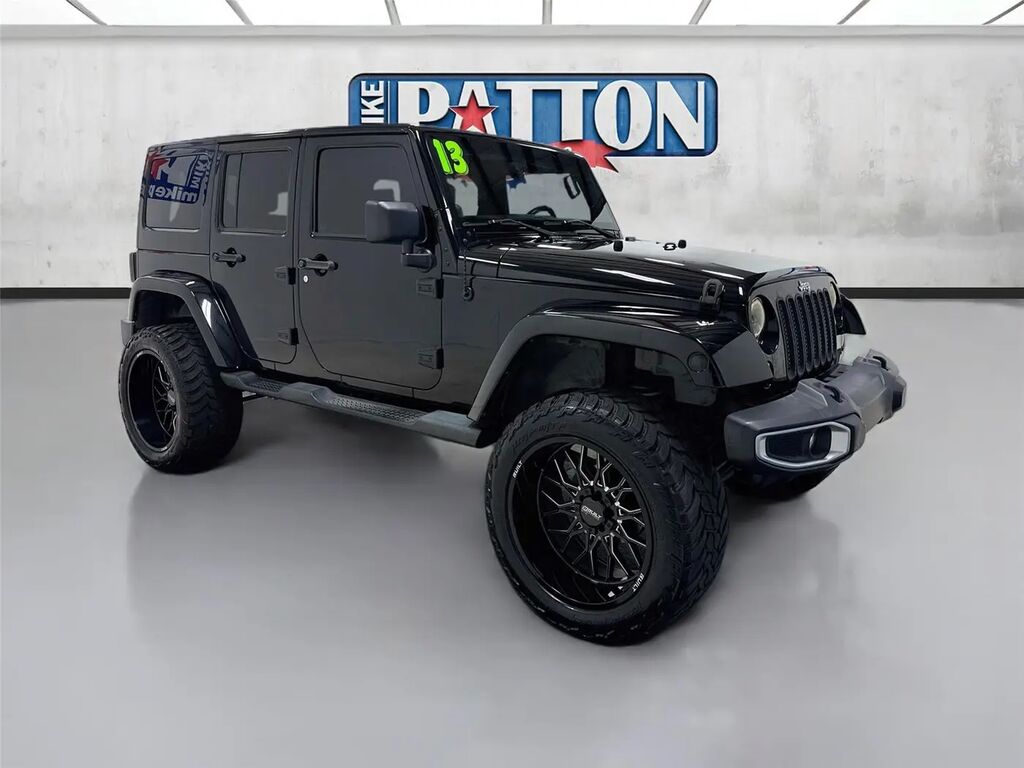 2013 Jeep Wrangler Unlimited Sahara