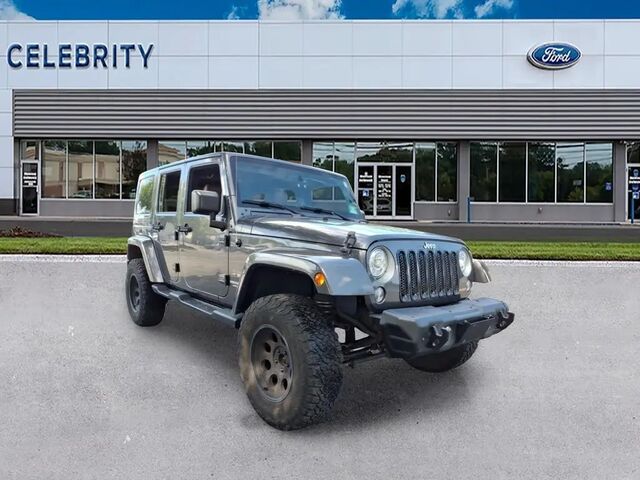 2017 Jeep Wrangler Unlimited Sahara