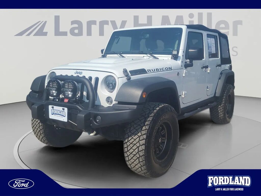 2015 Jeep Wrangler Unlimited Rubicon — photo 1 of 15