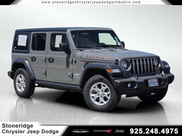 2021 Jeep Wrangler Unlimited Islander — photo 1 of 13