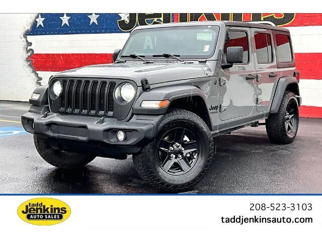 2022 Jeep Wrangler Unlimited Jeep Beach Edition — photo 1 of 13