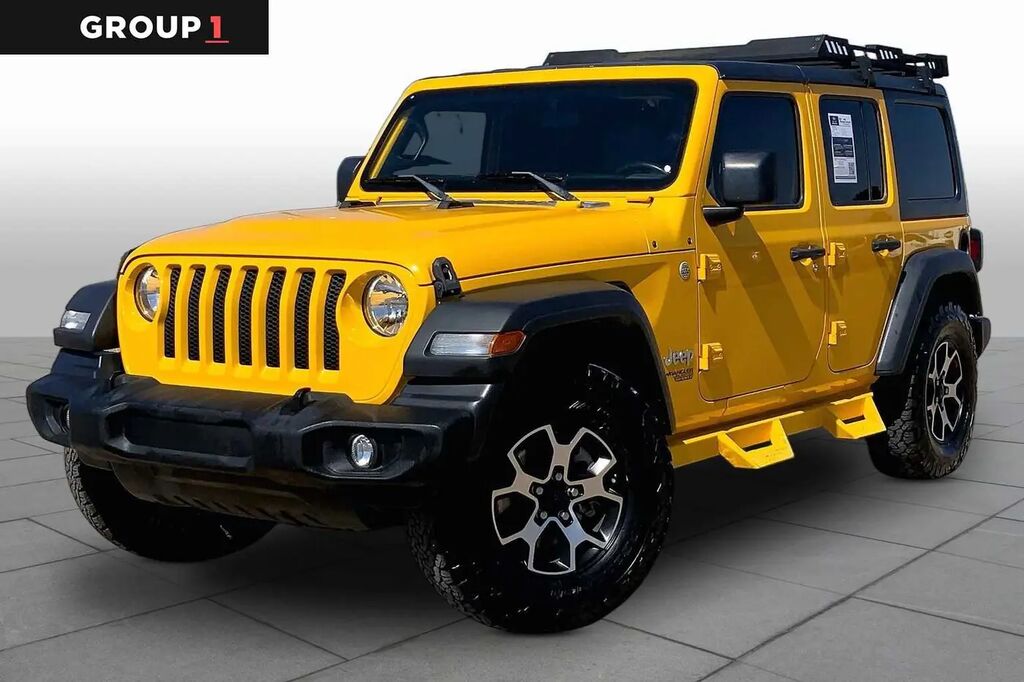 2020 Jeep Wrangler Unlimited Sport — photo 1 of 13