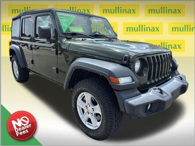 2022 Jeep Wrangler Unlimited Sport — photo 1 of 13