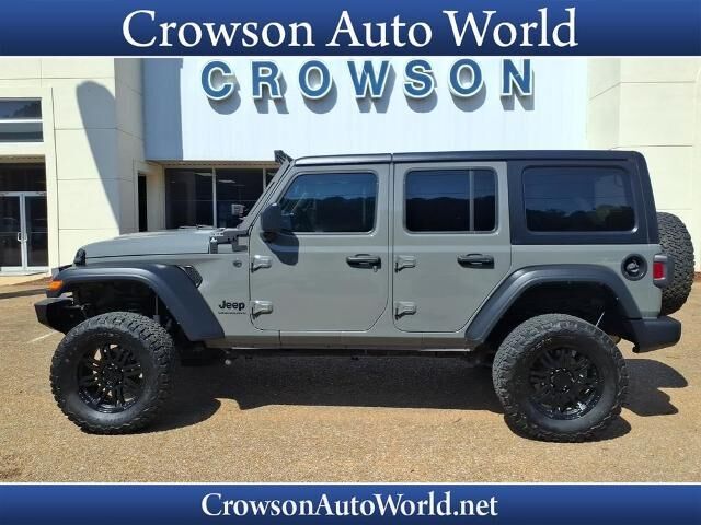 2023 Jeep Wrangler Sport