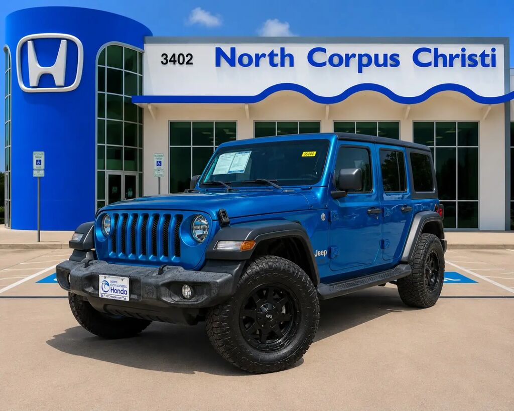 2019 Jeep Wrangler Unlimited Sport — photo 1 of 6