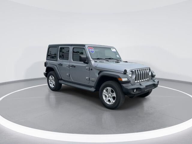 2020 Jeep Wrangler Unlimited Sport — photo 1 of 6