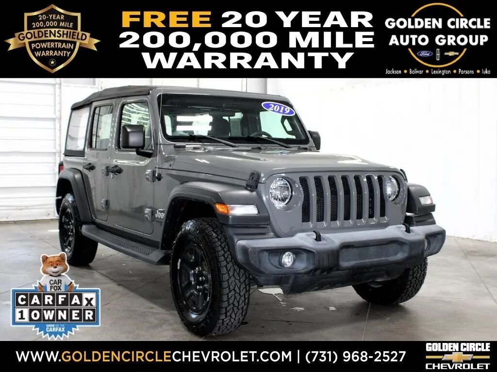 2019 Jeep Wrangler Unlimited Sport — photo 1 of 13