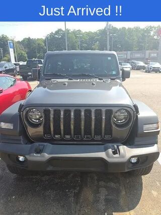 2020 Jeep Wrangler Unlimited Sport — photo 1 of 3