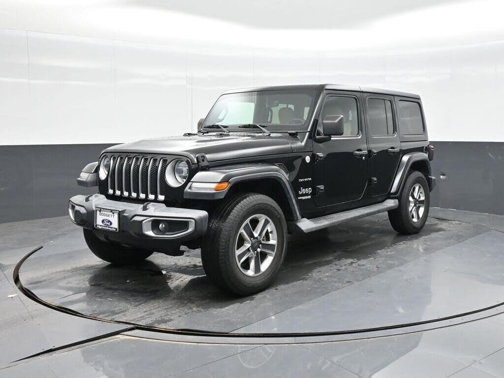 2018 Jeep Wrangler Unlimited Sahara — photo 1 of 1