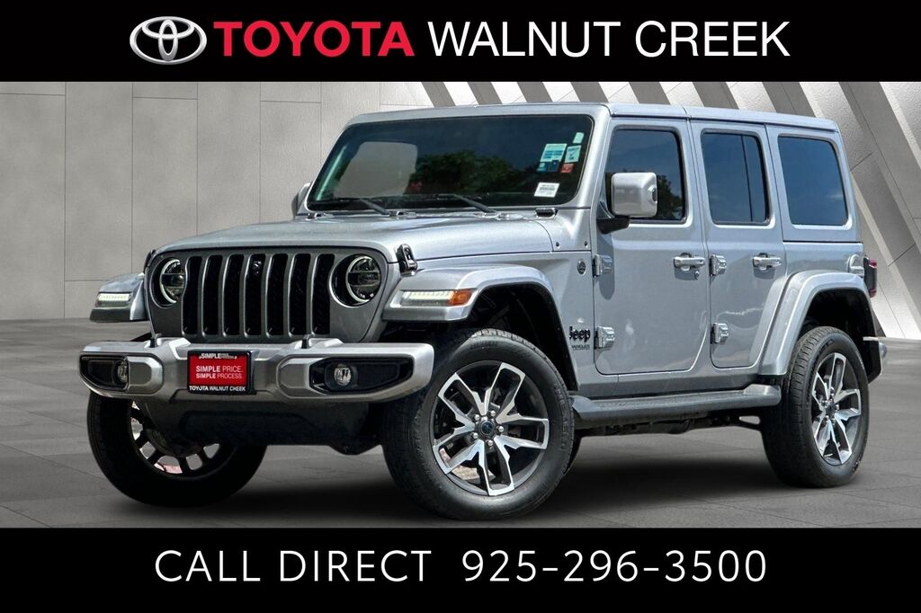 2021 Jeep Wrangler Unlimited Sahara High Altitude — photo 1 of 10